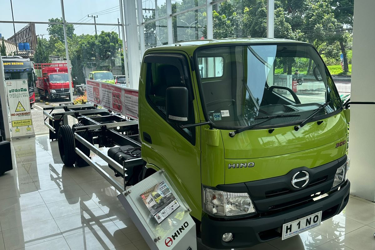 Hino Perkuat Pasar Truk Ringan Lewat Peluncuran 300 – 136 MDLR di Jawa Timur