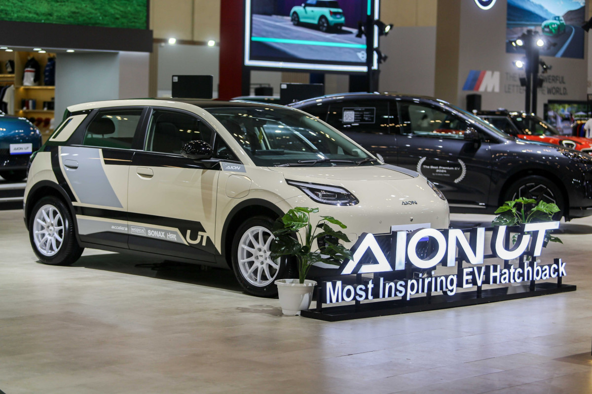 AION V dan AION UT Tampil dengan Modifikasi Resmi GAC di GJAW 2025