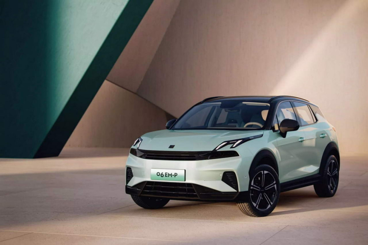 Ngak Kalah Dengan Wuling Air EV! Coba Mobil Listrik Baru dari Lynk & Co, 06 EM-P