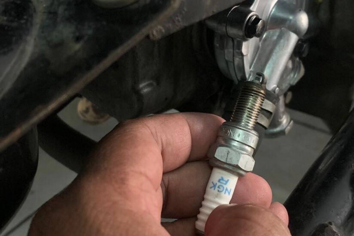 General Manager Service Yamaha STSJ Ungkap Ciri-Ciri Busi Bermasalah