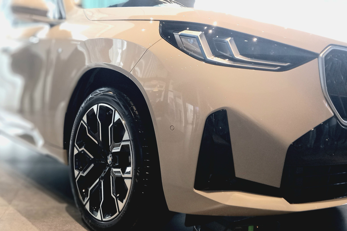 BMW Astra Siap Pasarkan BMW X3 dan BMW 2 Series