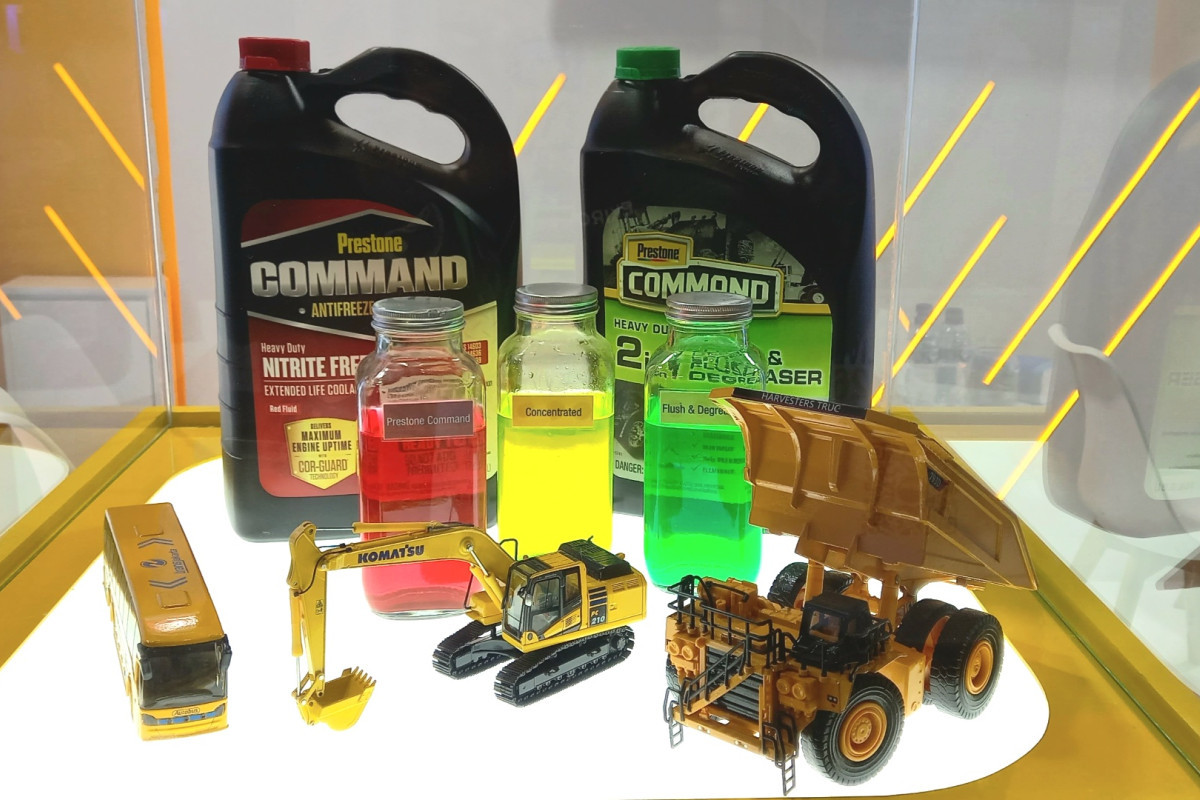 Prestone Perkenalkan Coolant Kemasan 1000 Liter di Mining Expo 2025