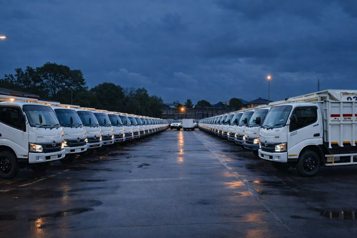Hino Serahkan 10.000 Unit Truk untuk Distribusi Desa