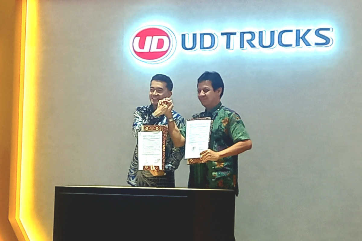 Astra UD Trucks Sepakati Pemeliharaan Armada BBM PT Patra Logistik
