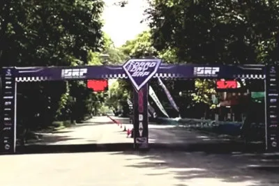 Dukung Ekosistem Motorsport, Telkomsel Hadirkan Pengalaman Digital di Kejurnas Drag Race