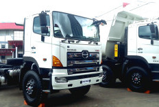 Dari Produk Tangguh Hingga Teknologi Digital, Cara Hino Majukan Transportasi Negeri