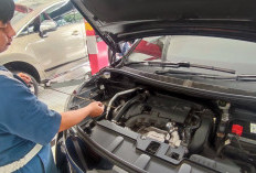 Cek Dipstick Agar Performa Mesin Peugeot SUV Tetap Prima