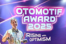 Tabloid Otomotif Anugerahkan Gelar “Best Medium Electric Skutik” Kepada Motor Skutik Adora