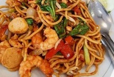 Menggali Wisata Kuliner: 5 Kecamatan Terkenal di Kabupaten Ketapang, Kalimantan Barat, yang Menawarkan Bakmi Seafood Istimewa