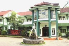 Pendidikan Terdepan! SMA Negeri Unggul di Ponorogo, Jawa Timur, Jaraknya Hanya 4,2 Km dari Stasiun, Dibangun di Lahan Luas 20.000 Meter.