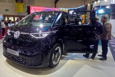   ID.BUZZ  Business Edition Memukau Pengunjung GIIAS 2025